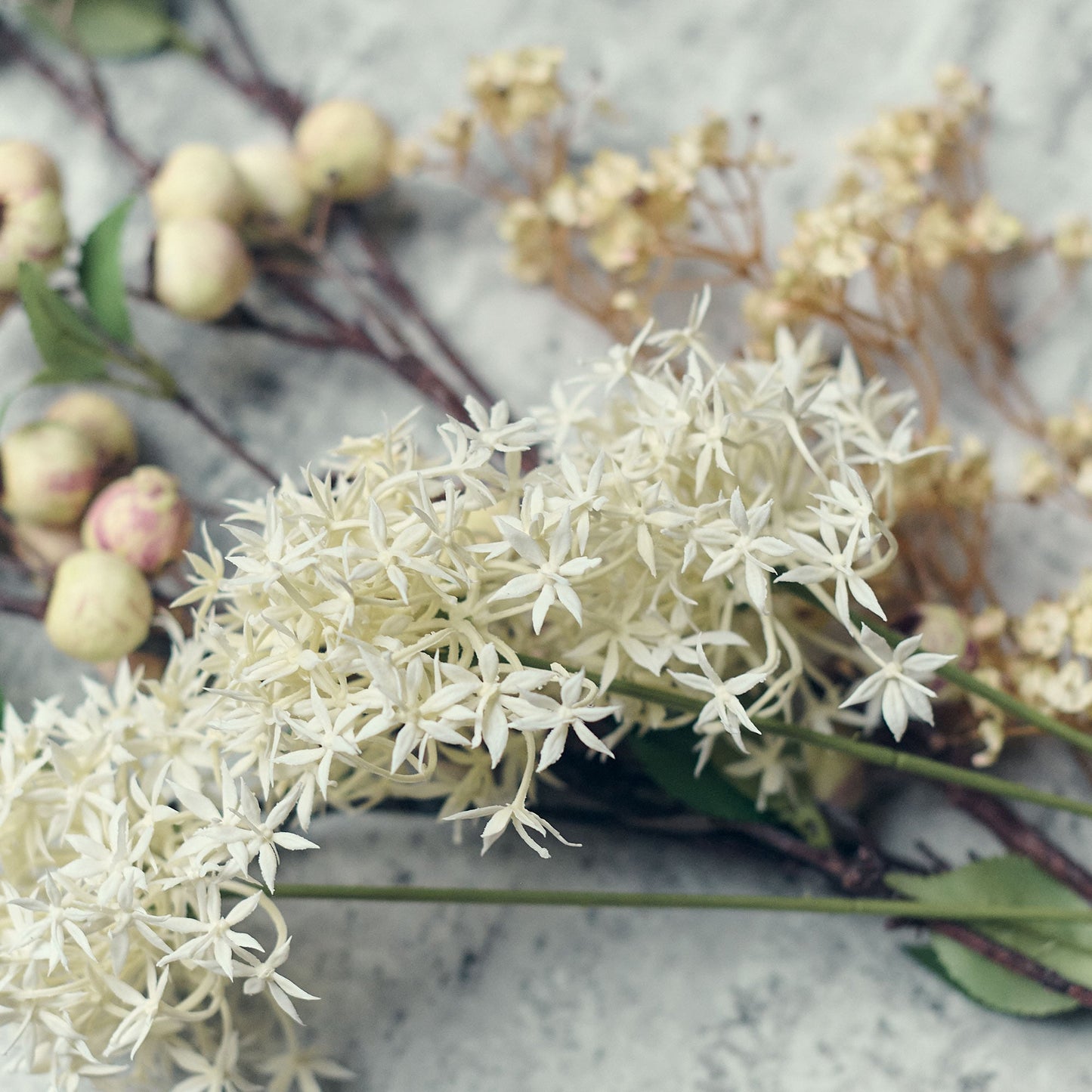 ARTIFICIAL ALLIUM CREAM BUNCH - In Stock