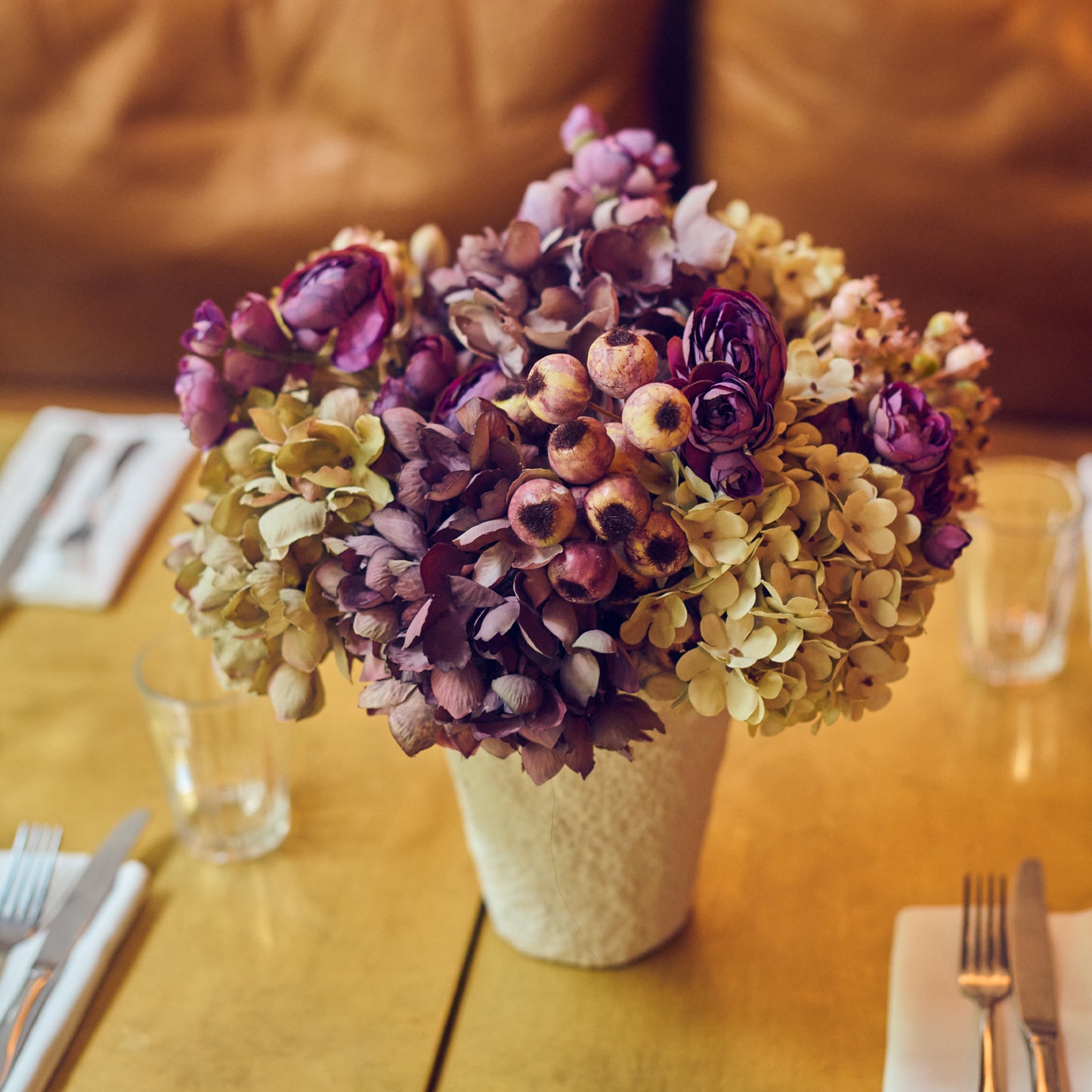 CHARLBURY FAUX FLORAL BUNDLE