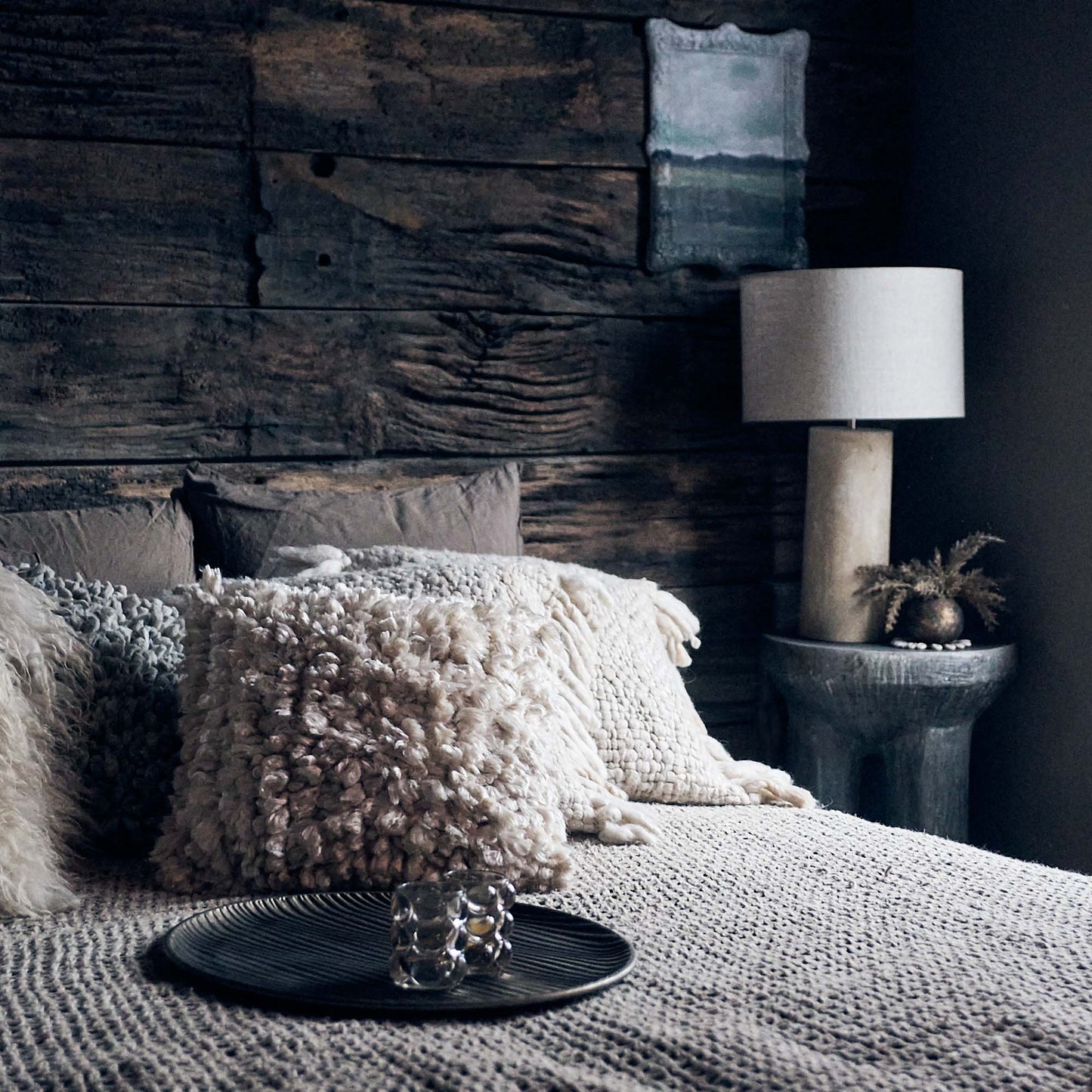 MURALLA TEXTURED CUSHION