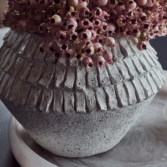 ANYA CEMENT VASE