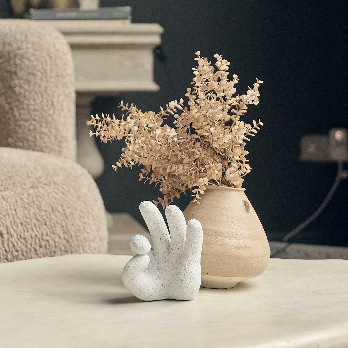 BALLO HAND SCULPTURE