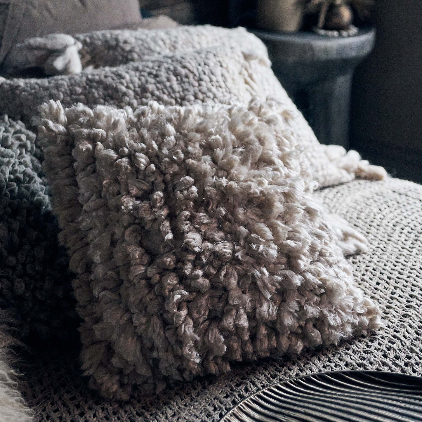 MURALLA TEXTURED CUSHION