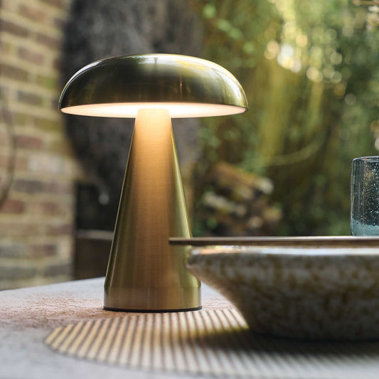 ZENITH PORTABLE TABLE LAMP, GOLD